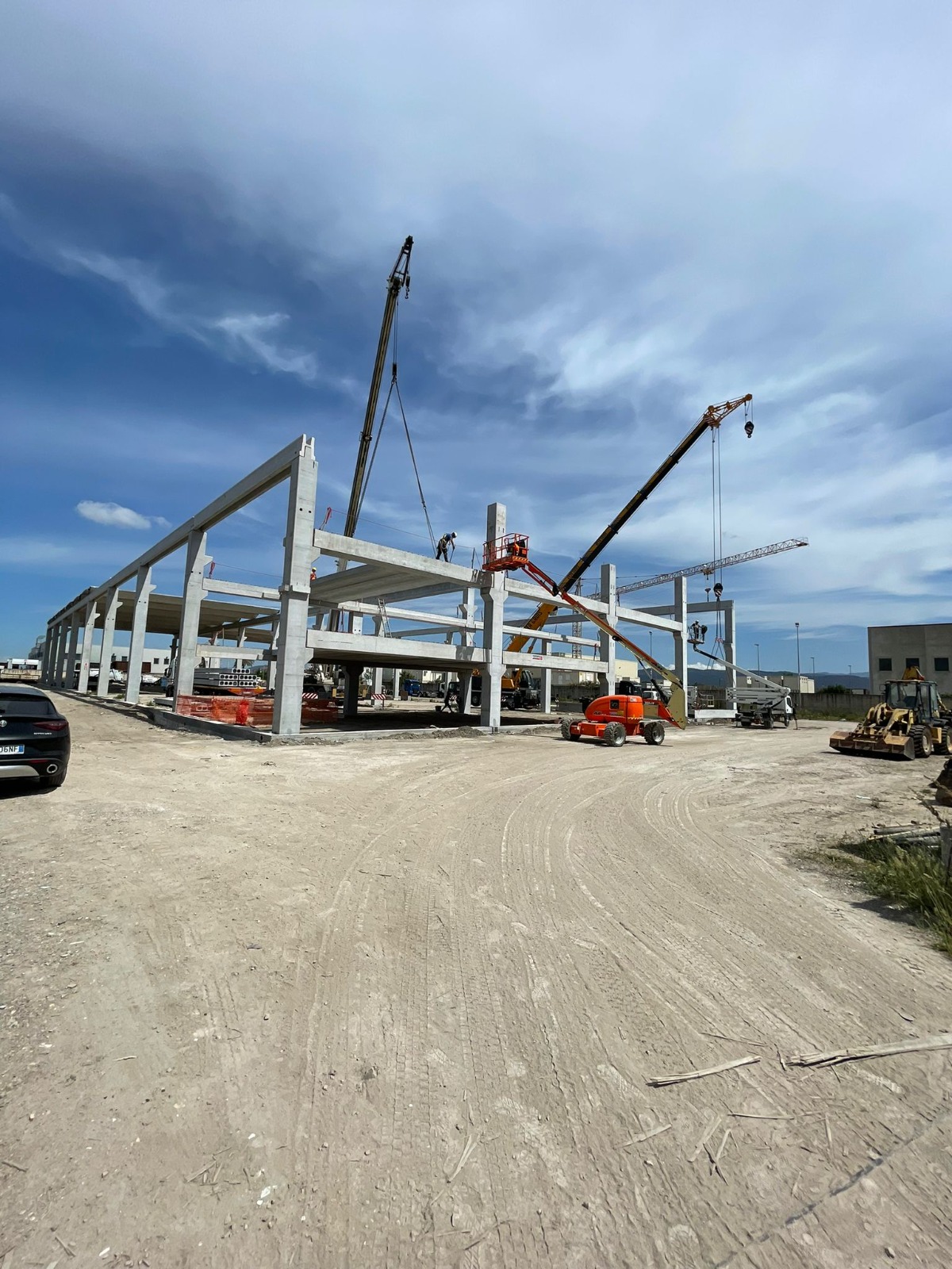 Realizzazione capannoni zona industriale Acerra - Consorzio Artemide - PLM Group
