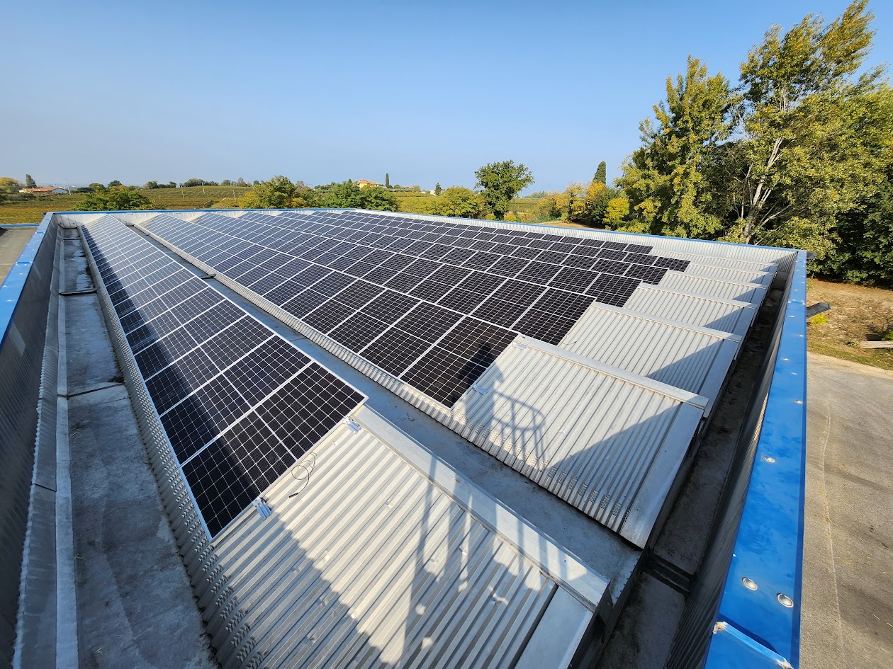 Realizzazione impianti fotovoltaici industriali - Lazise Verona
