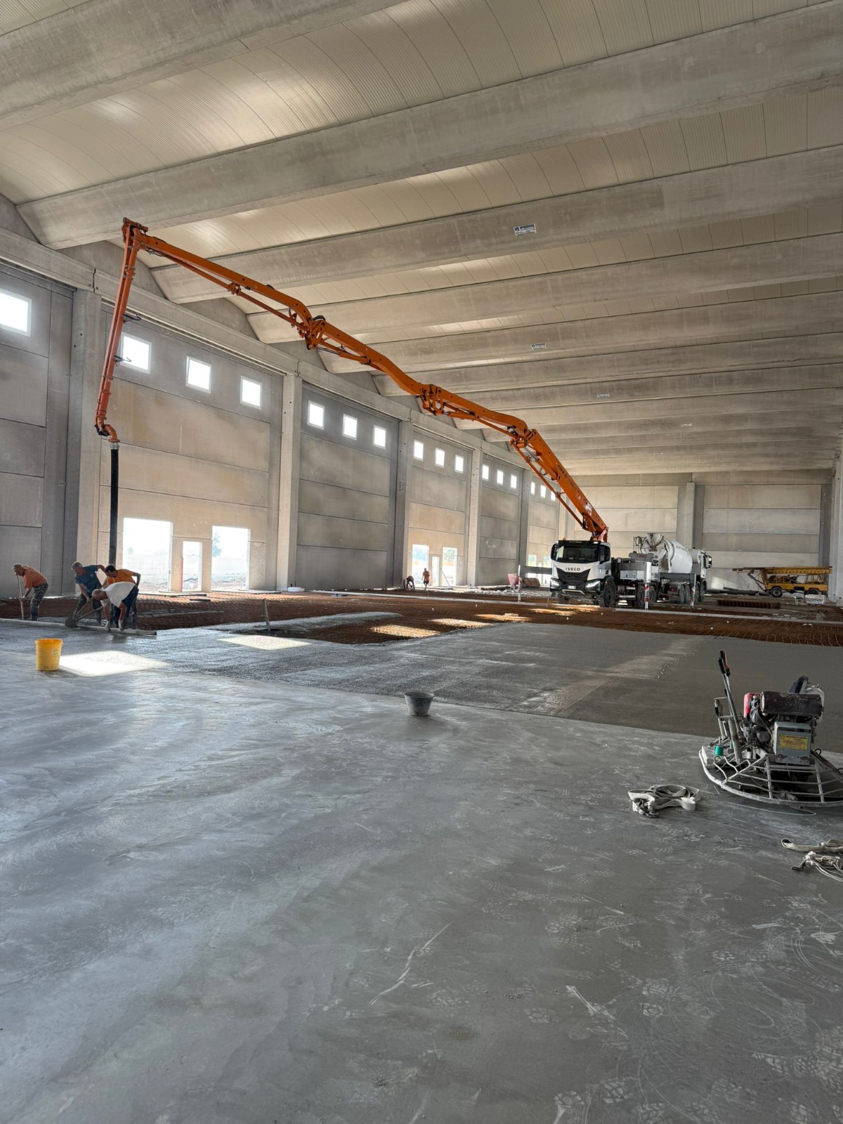 Realizzazione capannoni zona industriale Acerra - Consorzio Artemide - PLM Group