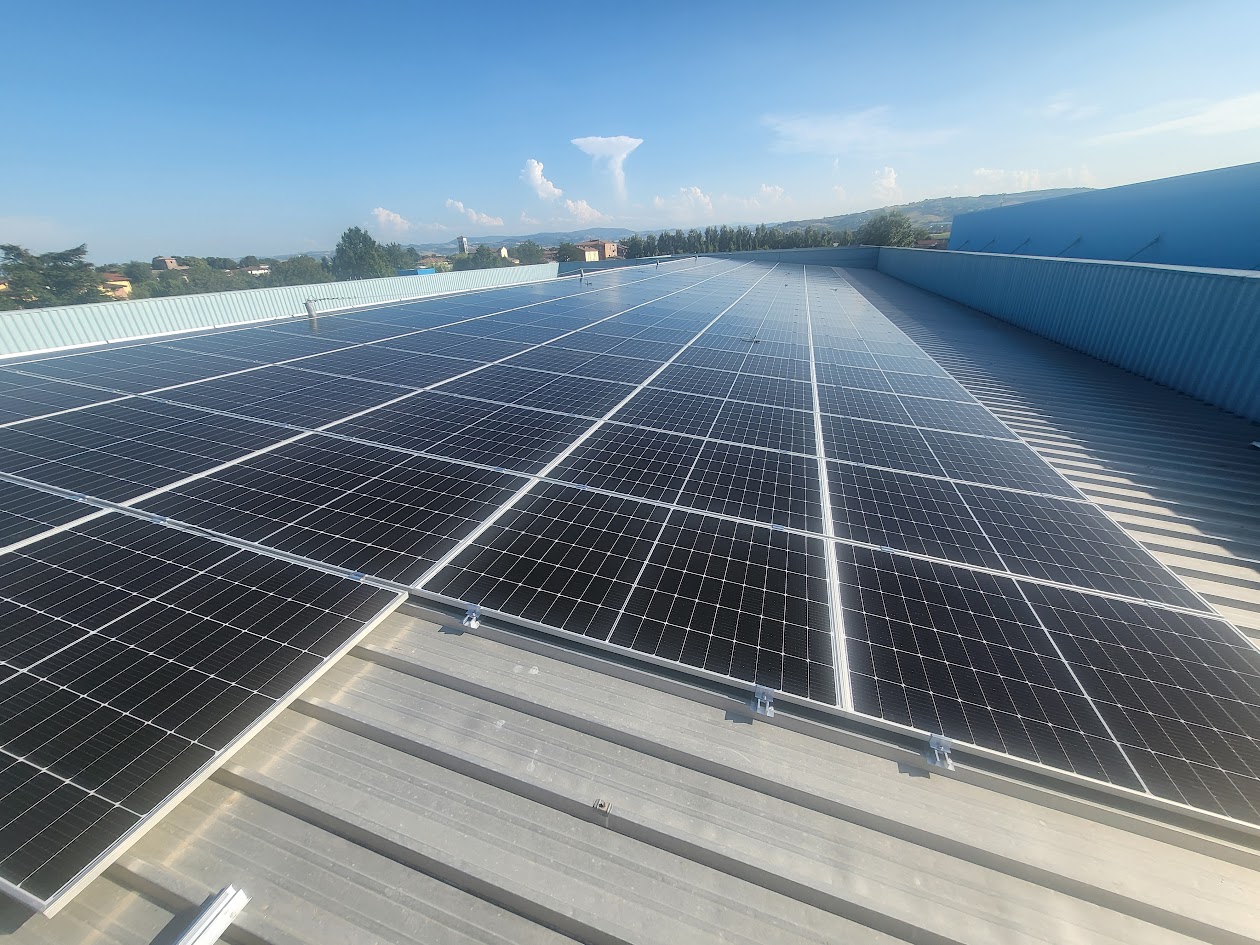 Realizzazione impianti fotovoltaici industriali - Lazise Verona